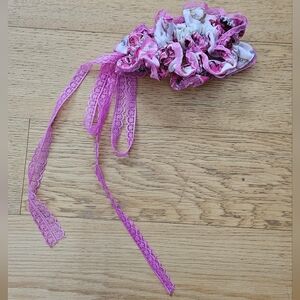 Ma*rs Agejo Gyaru Pink And White Garter Leg Ring